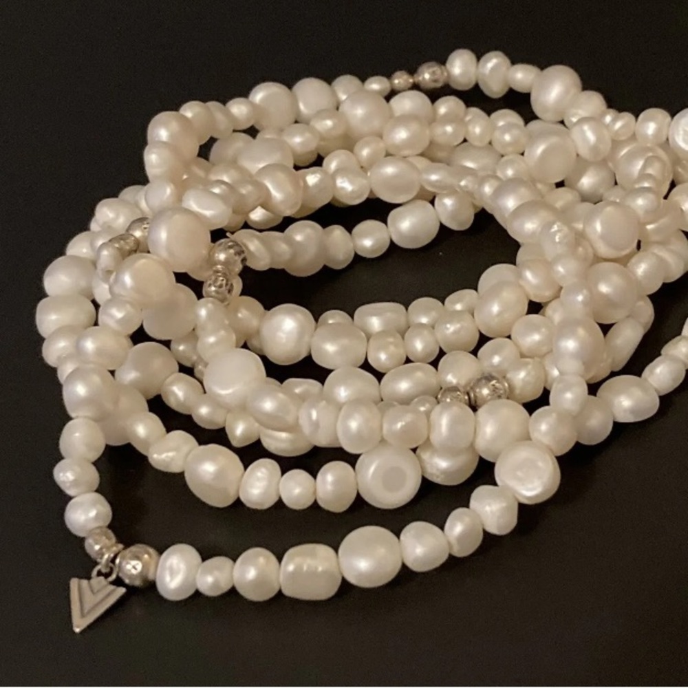 7 Silpada Goddess Freshwater Pearl Stretch Bracelets B1601